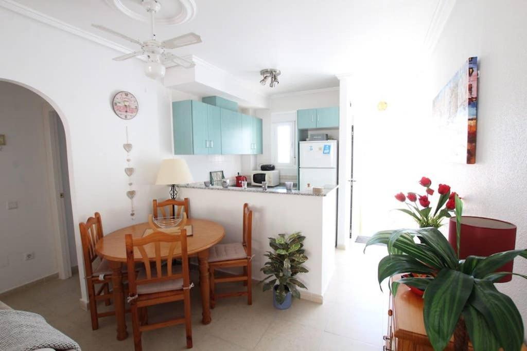 Lovely 2 Bedroom Apartment In Rojales Near Marquesa Golf Сиудад Кесада Екстериор снимка